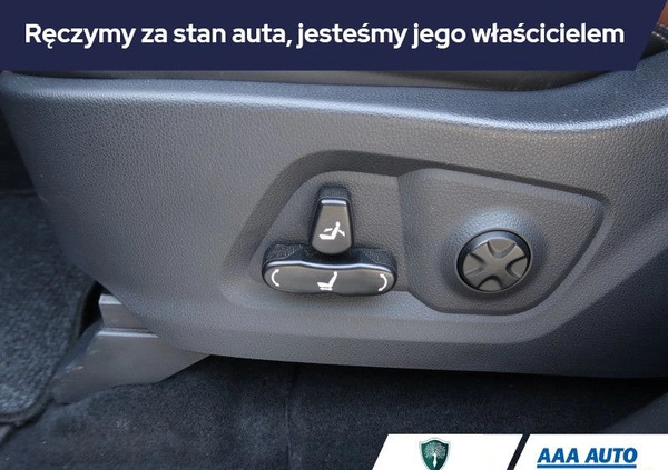 SsangYong REXTON cena 126000 przebieg: 74112, rok produkcji 2019 z Piastów małe 436